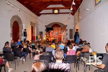 'El desván de la luna' llena San Juan de magia y duendes (Foto Francisco Javier Santana)